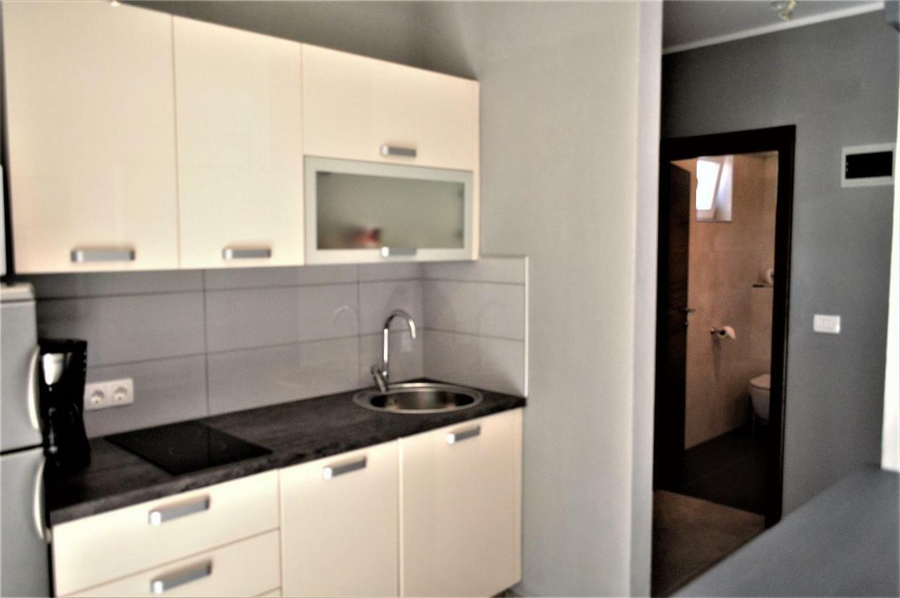 Apartments Sven-Marino Poreč Eksteriør bilde