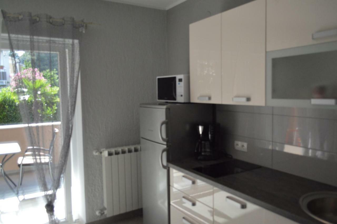 Apartments Sven-Marino Poreč Eksteriør bilde