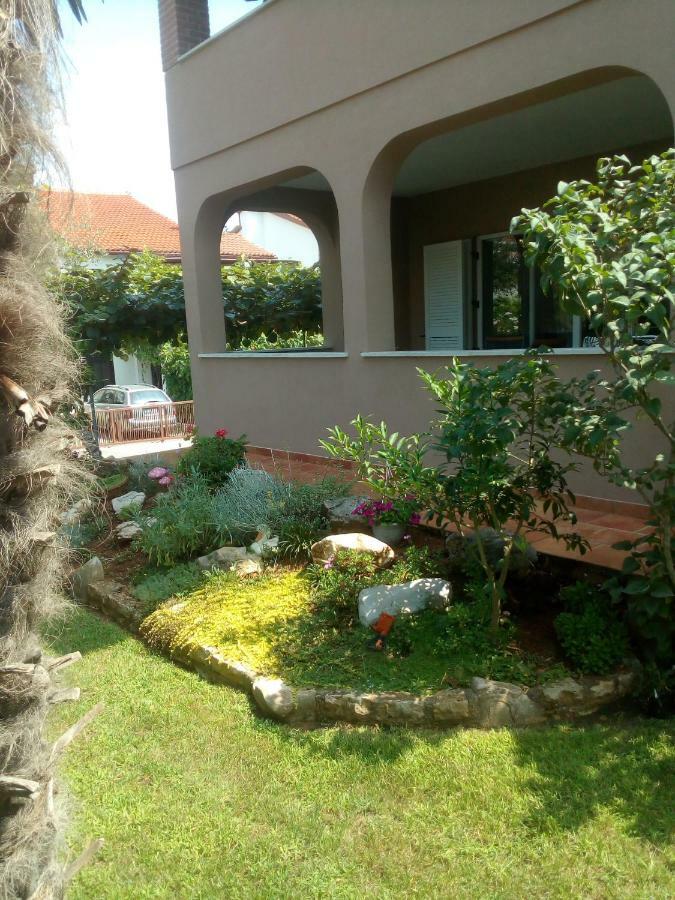 Apartments Sven-Marino Poreč Eksteriør bilde